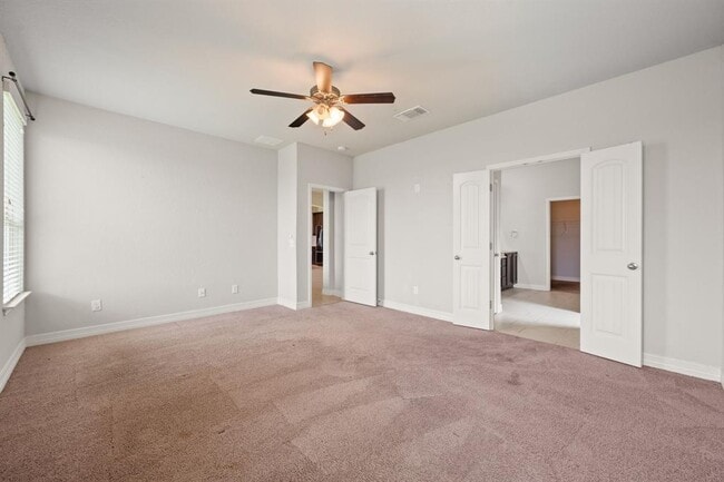 Building Photo - 3537 Hurricane Trl