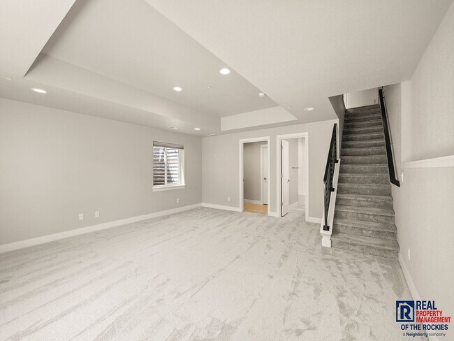 Building Photo - Spacious 3-Bedroom Townhome with Finished ...