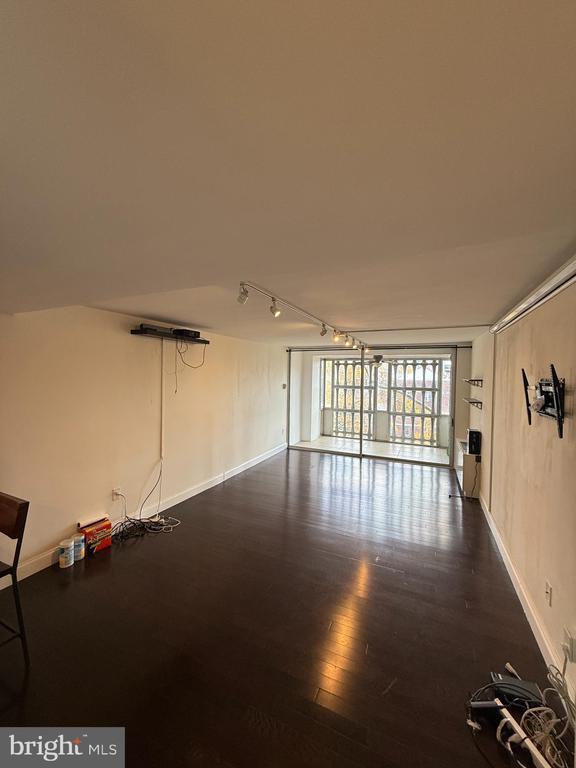 Building Photo - 1311 Delaware Ave SW