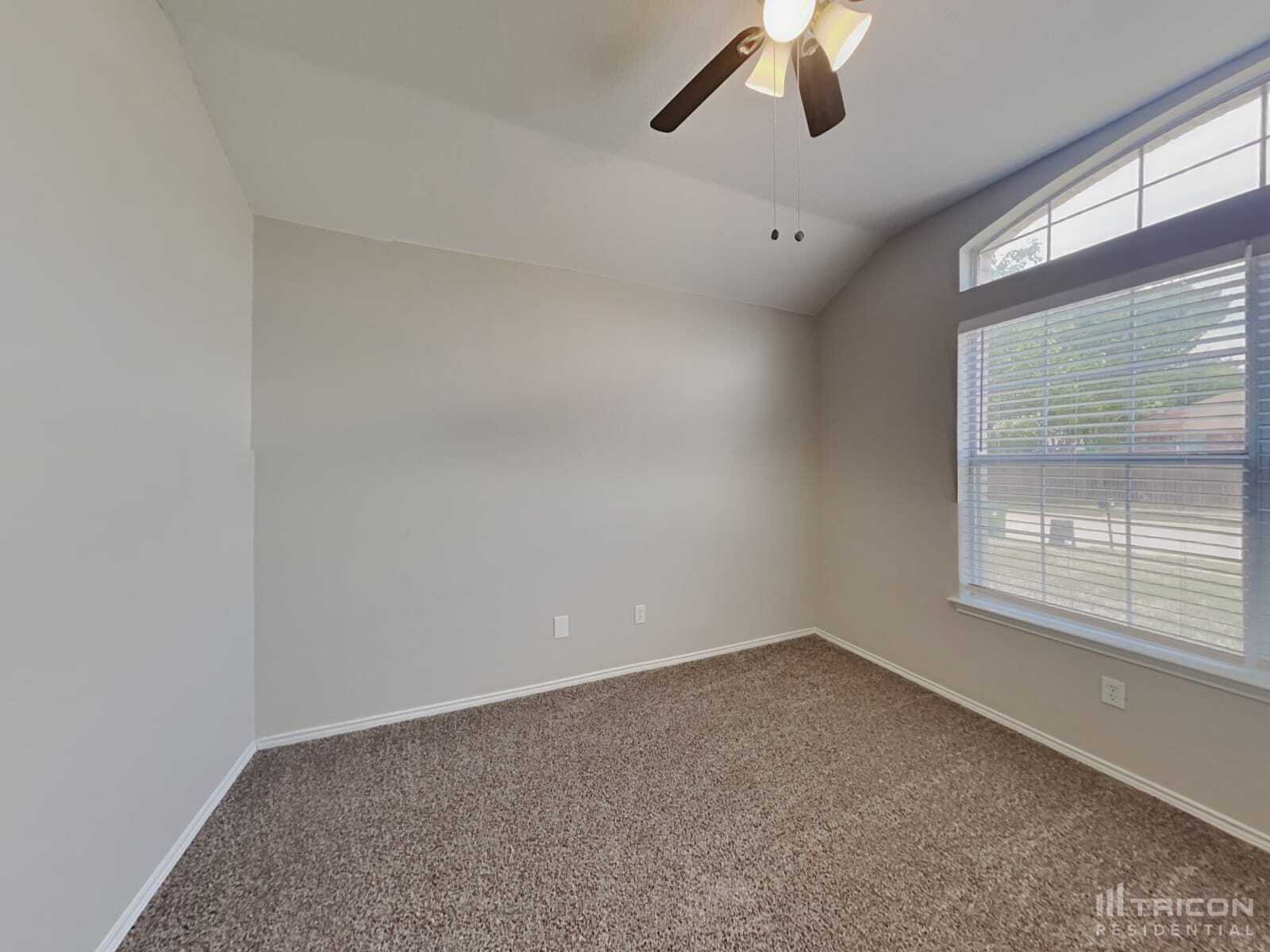 Building Photo - 1106 Sage Brush Tr
