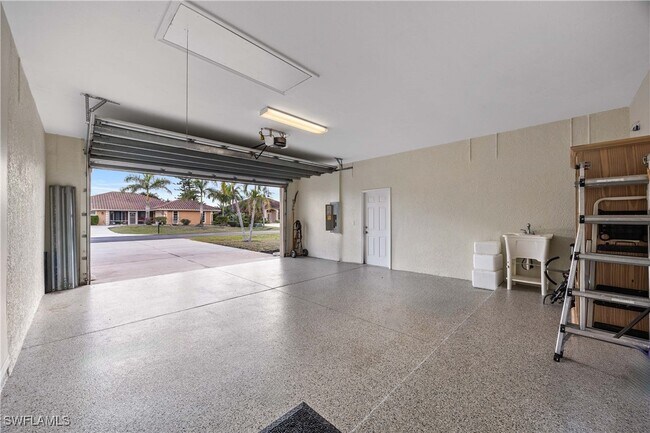 Building Photo - 9882 El Greco Cir