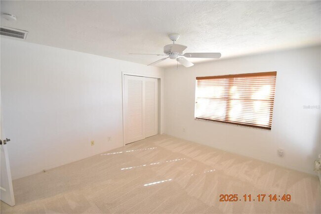 Building Photo - 705 Spanish Main Dr