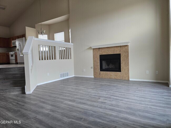Building Photo - 14173 Smokey Point Dr