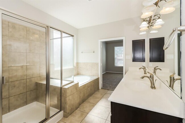 Building Photo - 4914 Ginger Bluff Trail
