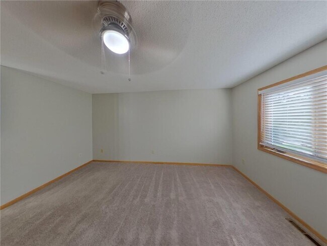 Building Photo - 1606 Geske Rd