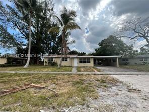 Building Photo - 1212 NW 16th Ct