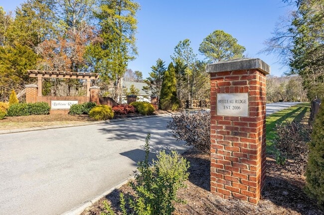 Building Photo - 9186 Belleau Ridge Dr
