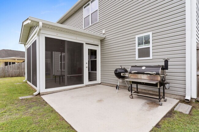 Building Photo - Slater Way