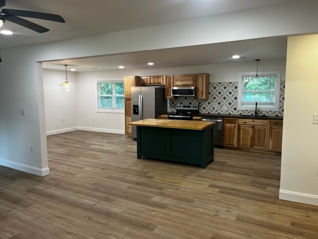 Building Photo - Completely Reimagined | Stunning 3BR/2BA Renovation in Forest City