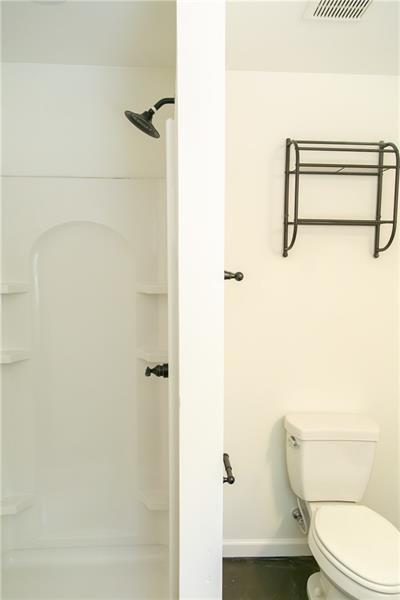 Building Photo - 1547 Delia Dr