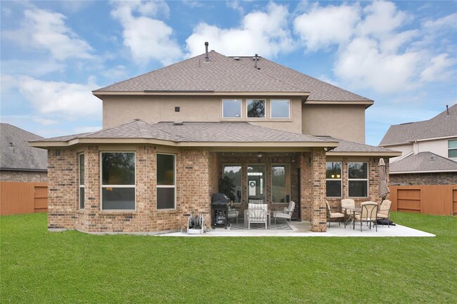 Building Photo - 3859 Fleetwood Falls Ln