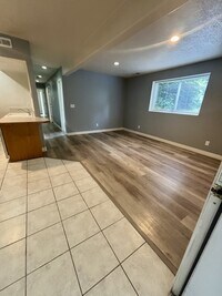 Building Photo - 215 S 1050 W