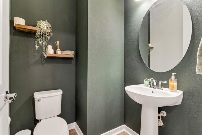 Building Photo - 5674 Arborvista Dr