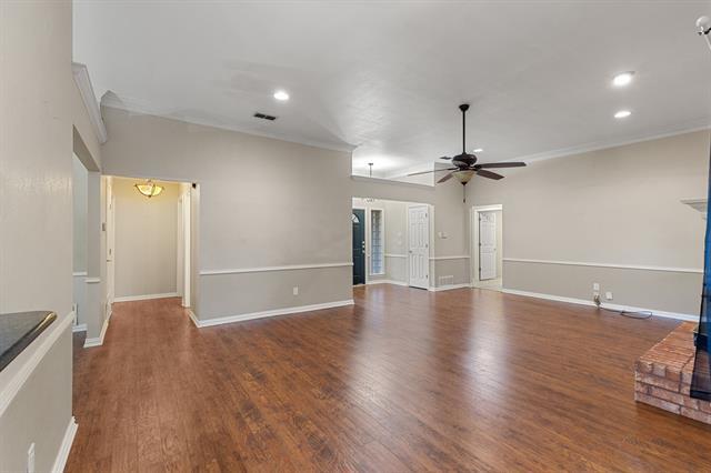 Building Photo - 1418 Holley Creek Ln