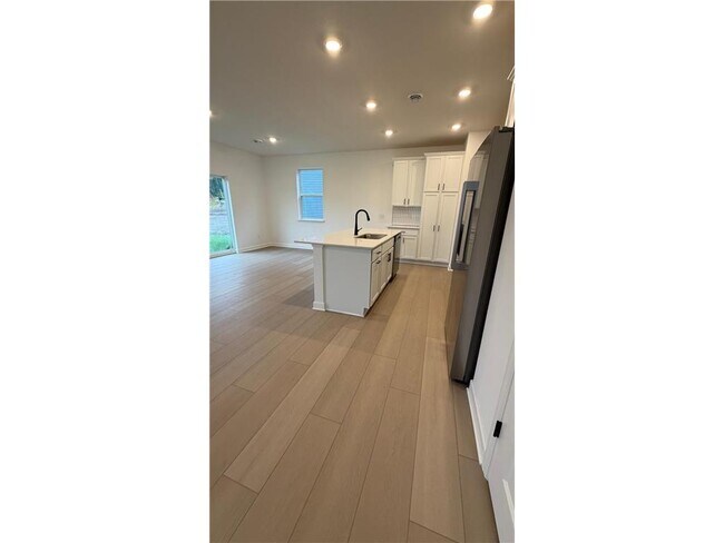 Building Photo - 22348 Isla Wy