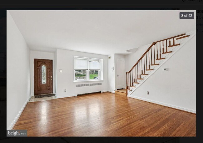 Building Photo - 717 Windermere Ave