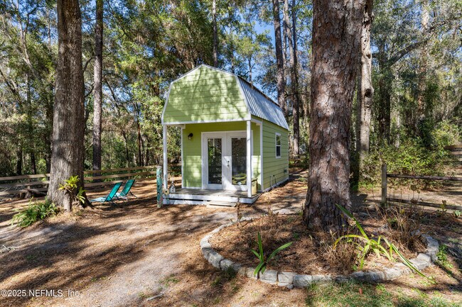 Building Photo - 1326 Chatauqua Way