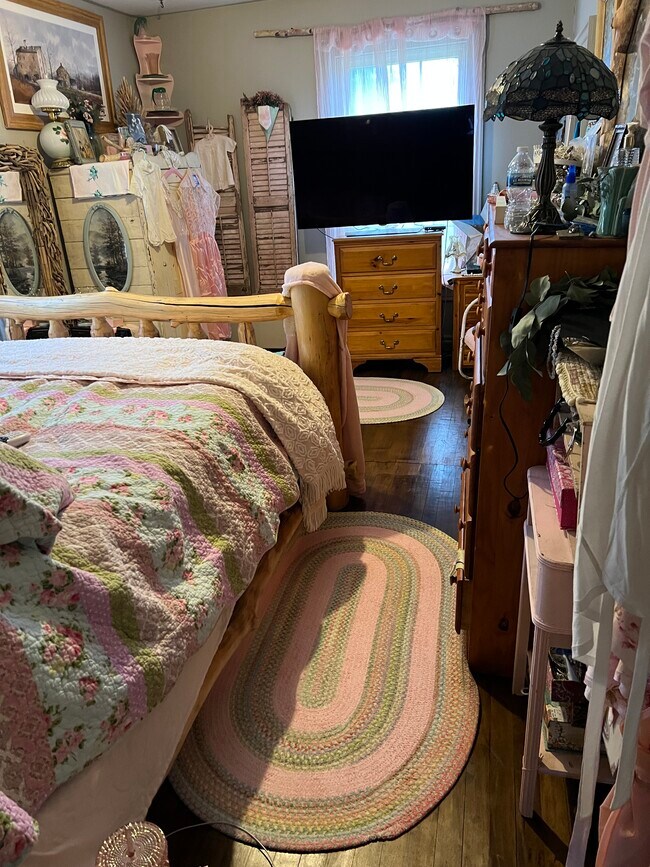 Building Photo - 1455 N Brookfield Rd