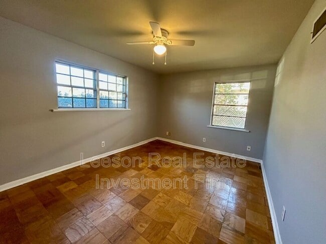 Building Photo - 1139 Carolina St