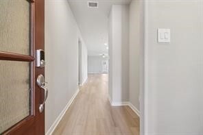 Building Photo - 14235 Rolling Pastures Dr