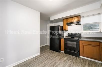 Building Photo - 268 Powell Cir