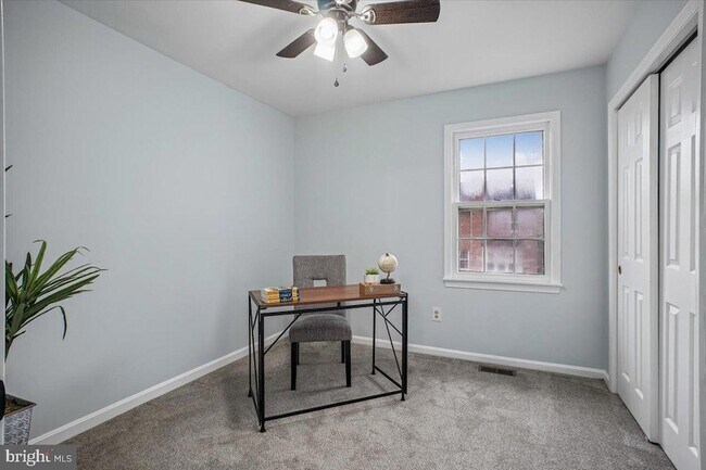 Building Photo - 10108 Ebenshire Ct