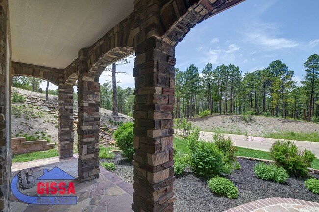 Building Photo - 1043 Longspur Ln