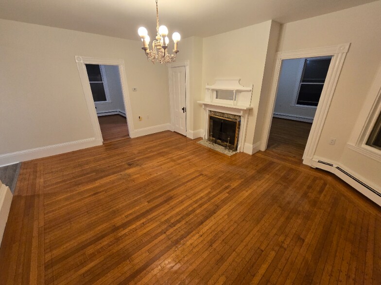 Building Photo - 9 Harley St