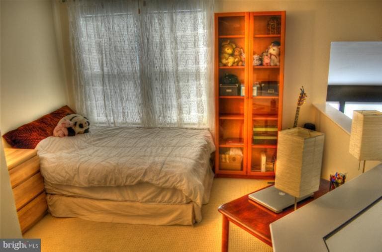 Loft - 12001 Market St