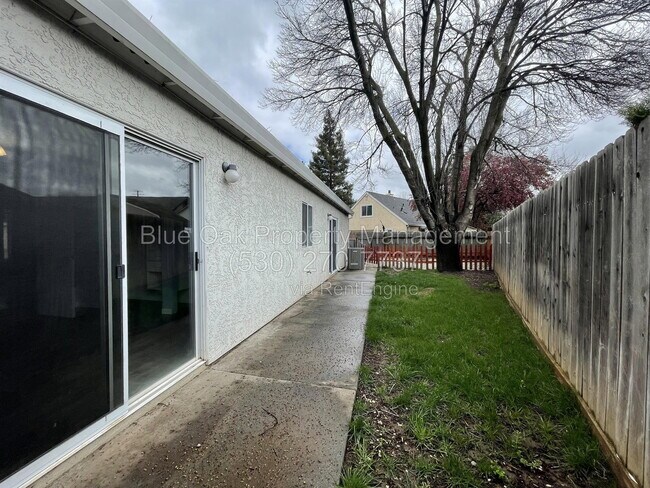 Building Photo - 2756 Revere Ln