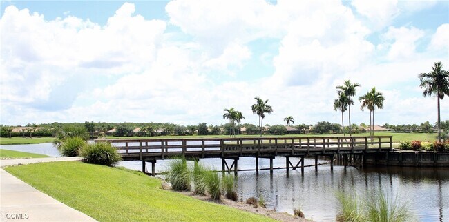 Building Photo - 10317 Heritage Bay Blvd