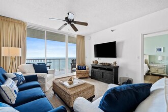 Building Photo - 527 Beach Club Trail