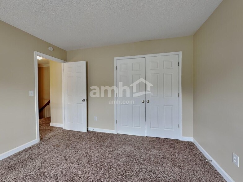 Building Photo - 1269 Beaverton Trail