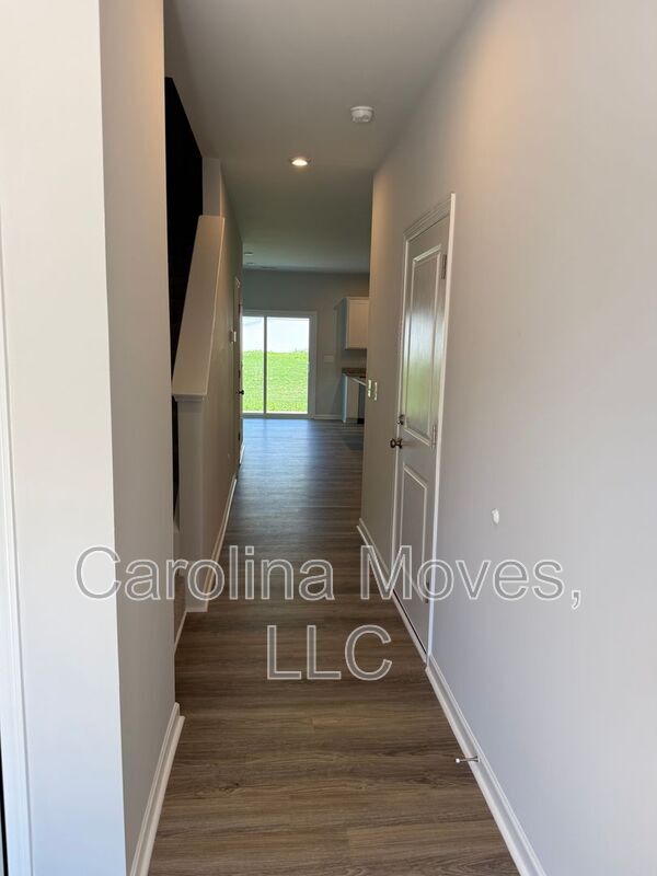Building Photo - 179 Randwick Ln