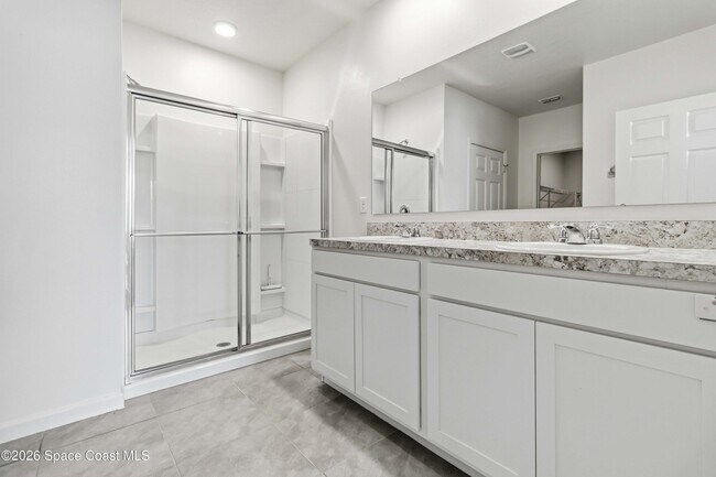 Building Photo - 939 Remington Green Dr SE