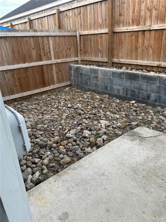 Building Photo - 20-3 1/2 3 1/2 St