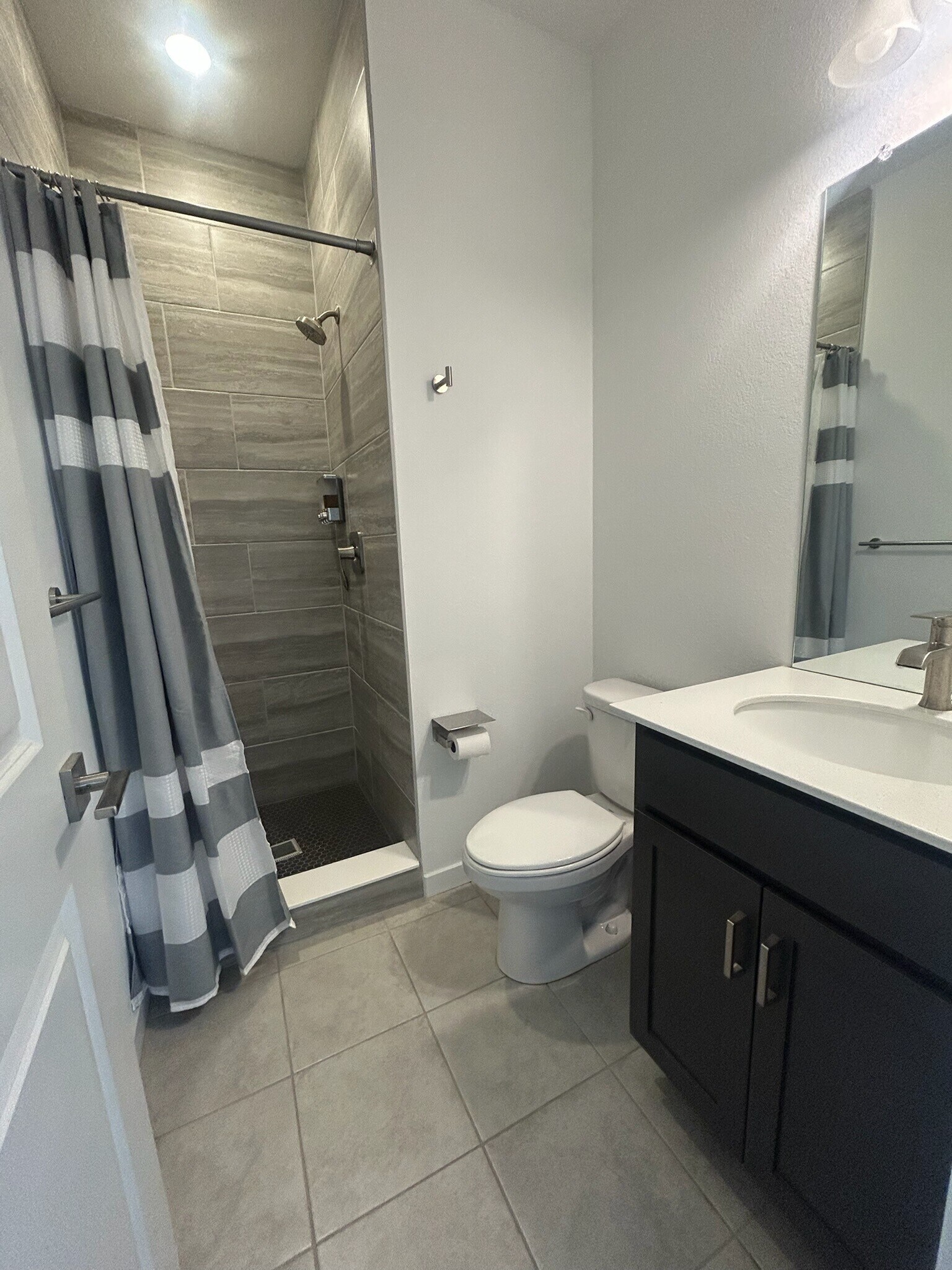 Building Photo - 356 Geneva St