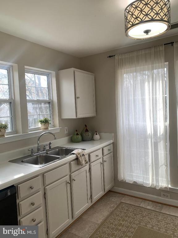 Building Photo - 406 Kentlands Blvd