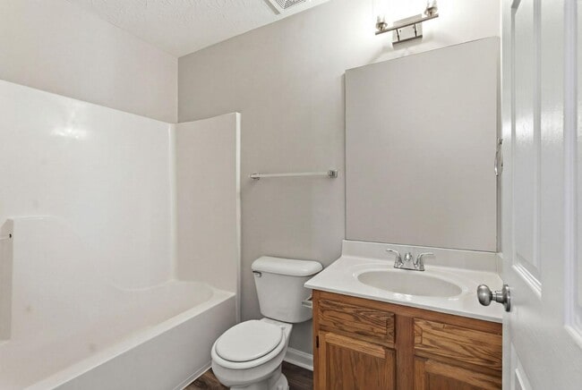 Building Photo - 2906 Blairdon Cir