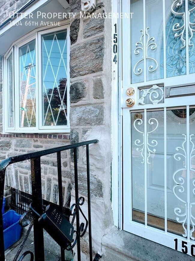 Building Photo - 1504 66th Ave