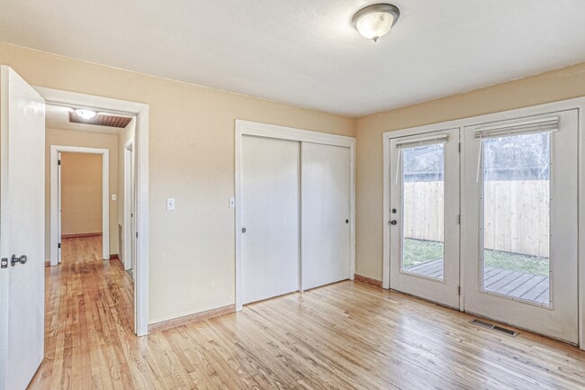 Building Photo - 7010 NE Alberta St