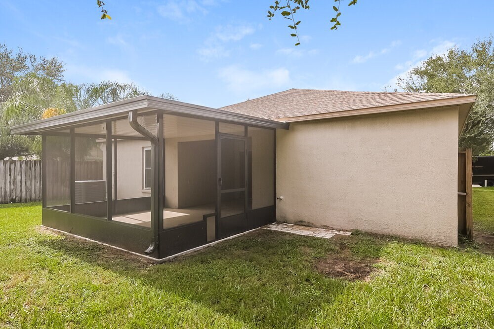 Building Photo - 7604 Wiltshire Park Pl