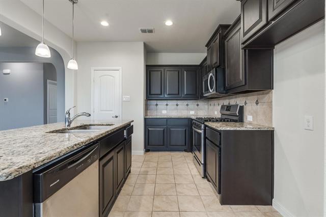 Building Photo - 9921 Wynndel Trl
