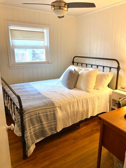 third bedroom or office - 230 Pine Needle Rd