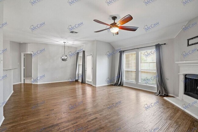 Building Photo - 513 Rustic Oak Ln