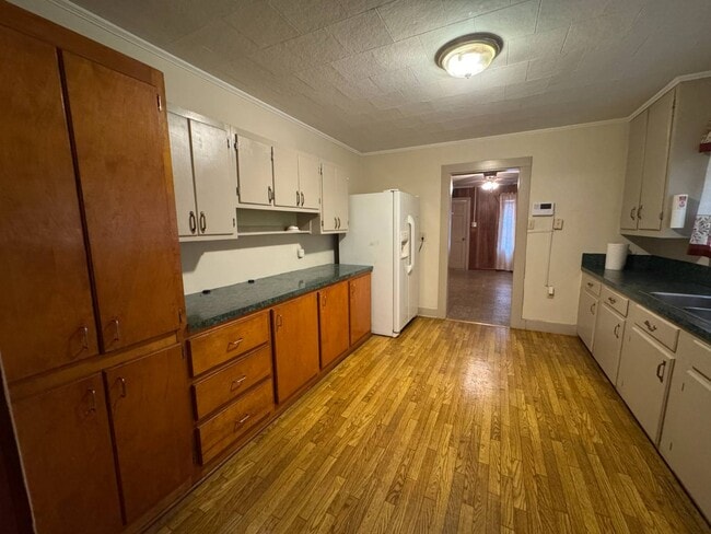 Building Photo - 529 Terrebonne St