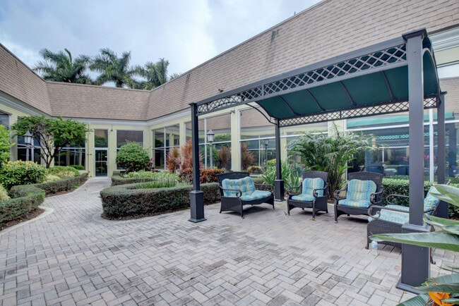 Building Photo - 490 Flanders Dr