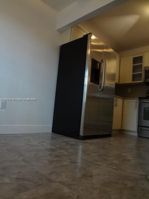 Building Photo - 452 NE 210th Cir Terrace