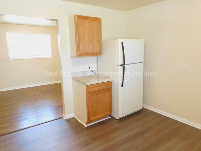 Building Photo - 2118 Everitt St