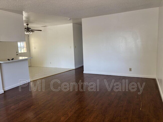 Building Photo - 1451 Denver Ave